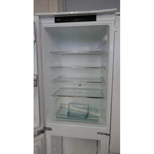 4006 - AEG 50/50 Fridge Freezer (Frost Free) H1772xW540xD549  - Model no -SCE818F6NS (458-47) *This lot is ... 