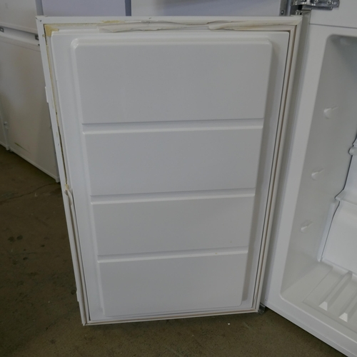 4006 - AEG 50/50 Fridge Freezer (Frost Free) H1772xW540xD549  - Model no -SCE818F6NS (458-47) *This lot is ... 