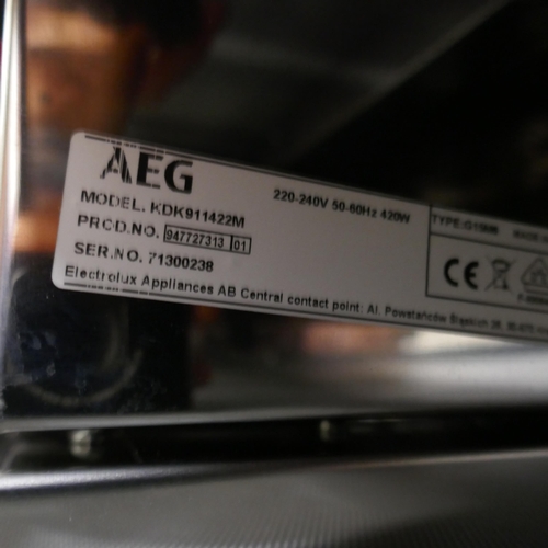 4029 - AEG Stainless Steel with Black Glass Warming Drawer  H140xW594XD535  - Model no -KDK911422M (458-51)... 