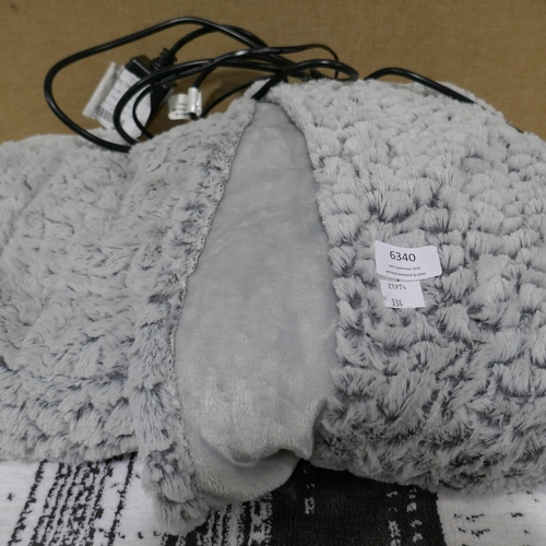 6340 - Brookstone Heated Throw   - This lot requires a UK adapter, Polyester Accent Rug (334-27,28) *This l... 