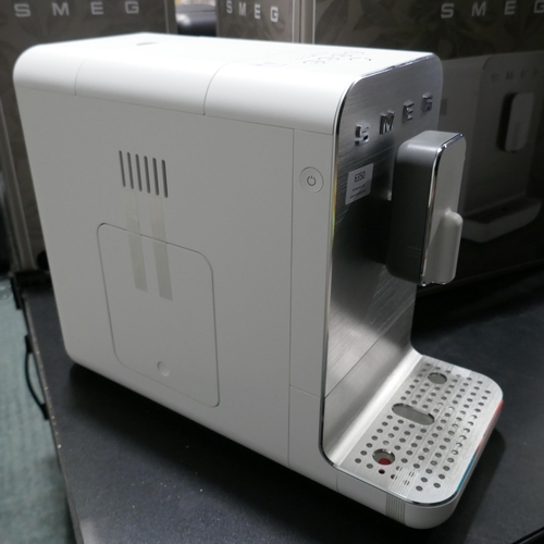 6350 - Smeg Bean To Cup Coffee Machine  - This lot requires a UK adapter (334-13) *This lot is subject to V... 