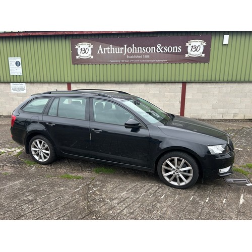 5328 - Skoda Octavia Elegance TDI Estate - 2L Diesel FL64 KFU, MOT valid until 3rd October 2024, 15,111 rec... 