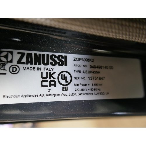 4092 - Zanussi Single Pyrolytic Oven H589xW594xD568  - Model no -ZOPNX6K2 (458-49) *This lot is subject to ... 