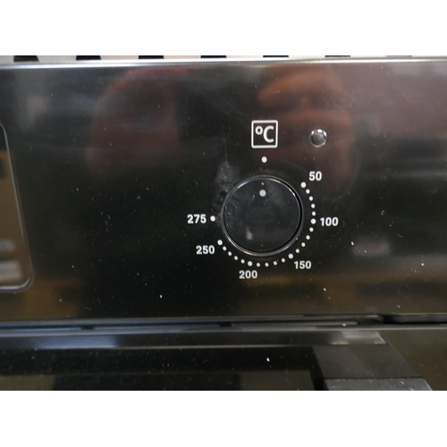 4118 - Zanussi Single Multifunction Oven - Black (458-153) *This lot is subject to Vat