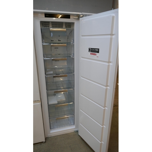 4181 - AEG Integrated Tower Freezer (Frost Free)  H1769xW556xD549 - Model no -ABK818E6NC (458-195) *This lo... 