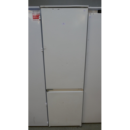 4182 - Electrolux 60/40 Fridge Freezer (Used) (458-213) *This lot is subject to Vat