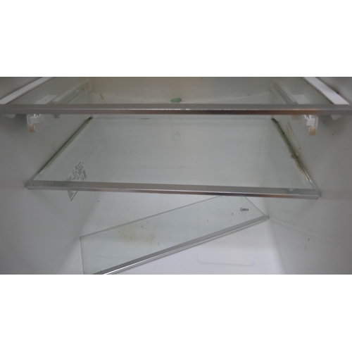 4182 - Electrolux 60/40 Fridge Freezer (Used) (458-213) *This lot is subject to Vat