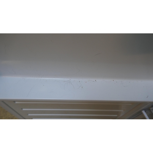 4183 - AEG Integrated Tower Fridge (Used)  H1769xW556xD549  - Model no -SKE818E1DC (458-86) *This lot is su... 