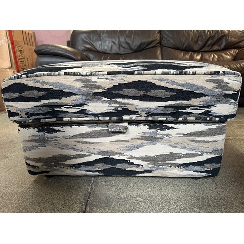 3011 - A ink blue patterned storage footstool