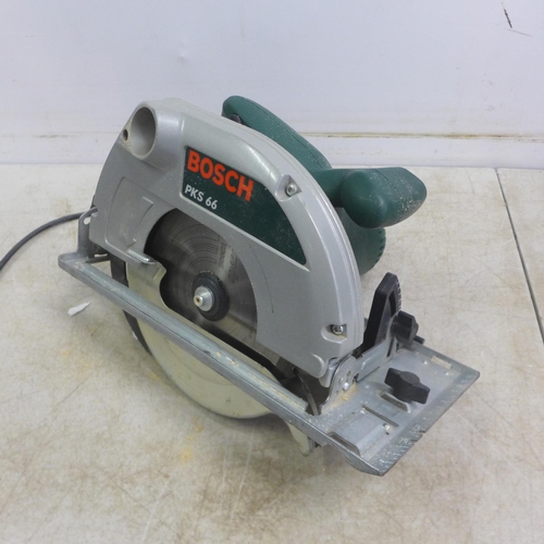 5004 - A Bosch PKS-66, 240V circular saw and a spare Bosch 190 x 2.6 x 30mm Speedline-wood saw blade