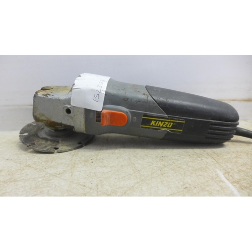 5023 - A quantity of assorted power tools including a Kinzo 8E2751 angle grinder, a Bosch PDA 240E detail s... 