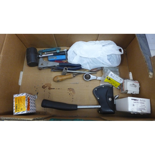 5035 - A box of assorted hand and power tolls including a Bosch PSR1440 cordless drill and Bosch bit set, r... 