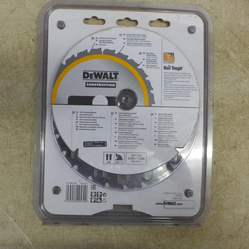 5036 - A set of 3 DeWalt 216mm x 30mm saw blades, sealed