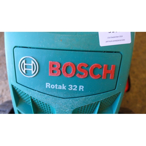 5168 - A Bosch Rotak 32R electric lawnmower with collection box and a Black and Decker GT5050 electric hedg... 