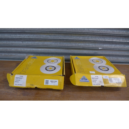 5310 - Two National Brake Technology singular disc brakes for a 1 series/3 series, model D/01B05 NBD1304