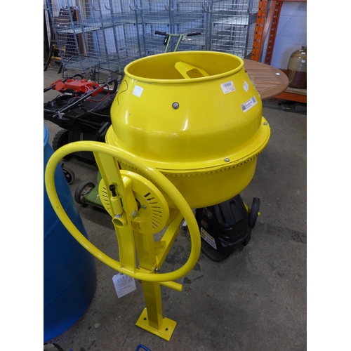 5181 - A Clarke CCM125D, 125L concrete mixer (8542)  *This lot is subject to VAT and sold as scrap