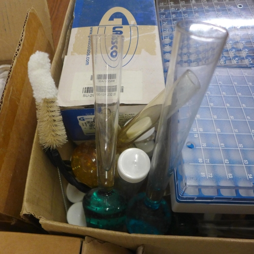 5312 - A quantity of laboratory equipment including pipettes, glass flasks and beakers, sample pots, test t... 