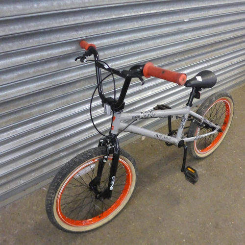 5144 - A Zombie Horde BMX bike *Police repossession