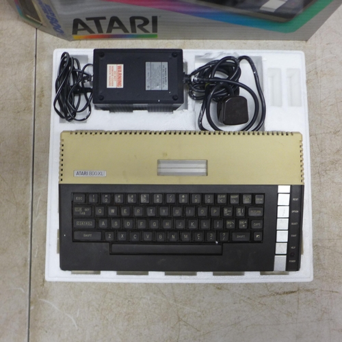 5080 - An Atari 800XL vintage computer system including an Atari 800XL, an Atari 1010 program recorder, an ... 