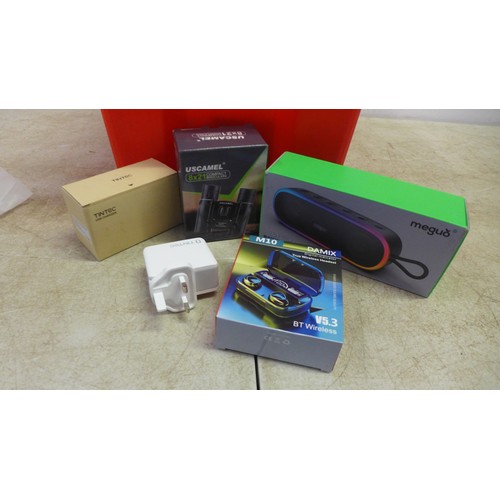 5066 - 2 boxes of assorted items including Bluetooth speaker, USB plugs, audio adaptor, ear buds, JML flawl... 