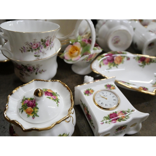 1036 - A collection of Royal Albert china, assorted patterns **PLEASE NOTE THIS LOT IS NOT ELIGIBLE FOR IN-... 