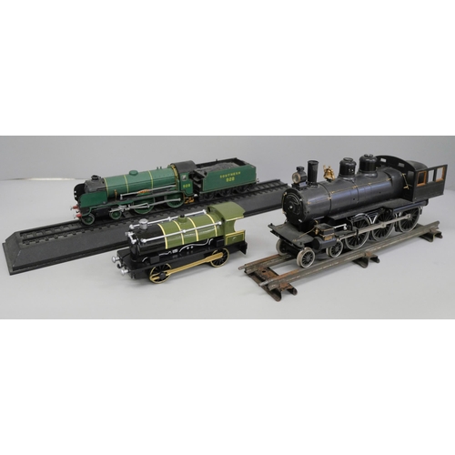 655 - Model rail; an 0 gauge locomotive, a/f, and an 00 gauge model of a loco and tender