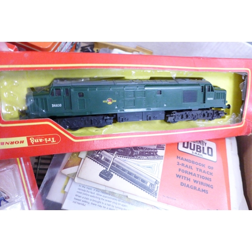 783 - Hornby 00 gauge model rail, including Hornby Golden Fleece green engine, Green diesel R751, Scot Rai... 