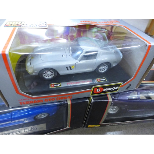 784 - Five die-cast model vehicles, three Maisto Special Edition and two Bburago