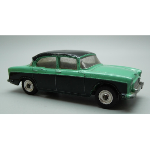 826 - A Dinky Toys 165 Humber Hawk, boxed