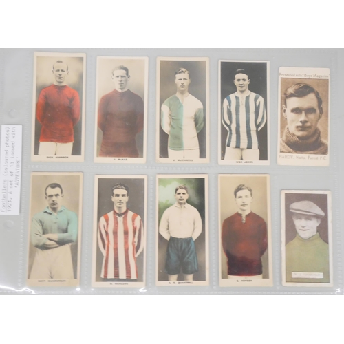 829 - Soccer star collectors cards, 1920s issues by Vanguard, Wizard and Chums including two complete sets... 