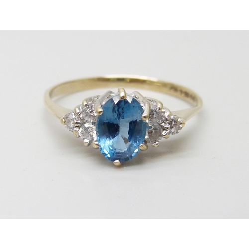 878 - A 9ct gold, blue stone and zircon ring, 1.6g, O