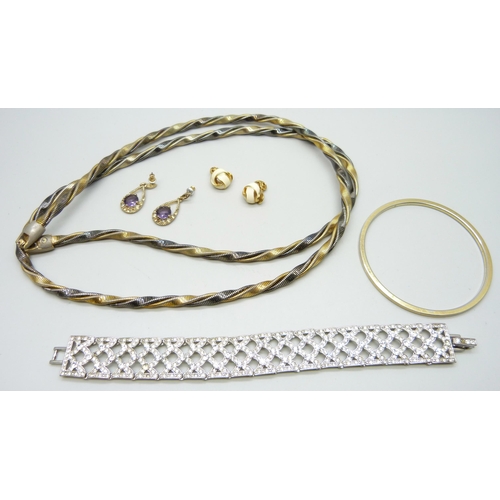 885 - A Monet necklet, bangle, bracelet and two pairs of earrings