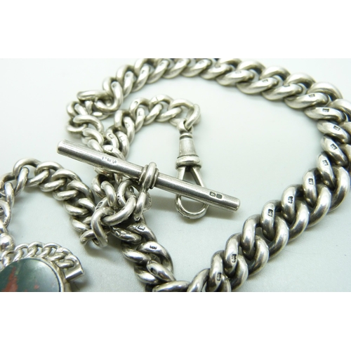 892 - A silver Albert watch chain, graduated curb links, with a silver set agate swivel fob, 73g, clip to ... 