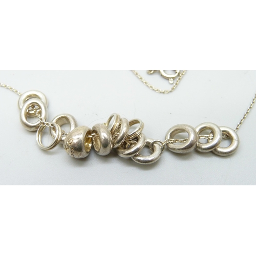 920 - A silver Links of London necklace