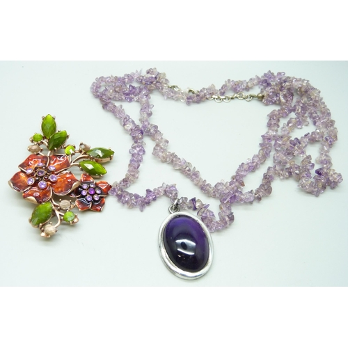 921 - A collection of costume jewellery including a Liz Claiborne brooch, an amethyst pendant, necklace, e... 