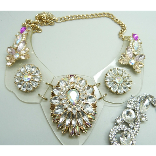 968 - Three statement necklaces