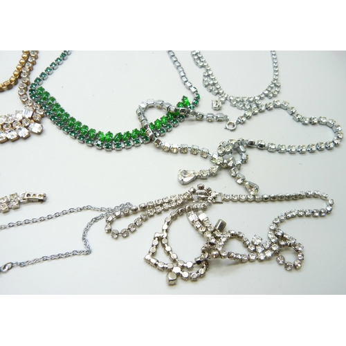 979 - A collection of vintage paste set jewellery