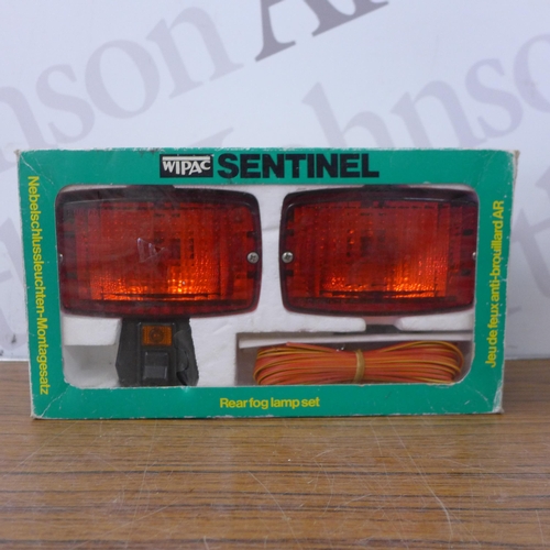 5222 - A quantity of assorted lighting - Defender rechargeable LED hand lamp, Wipac Sentinel rear fog lamps... 