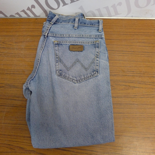 5254 - Approximately 25 pairs of assorted denim jeans in various styles, colours and sizes