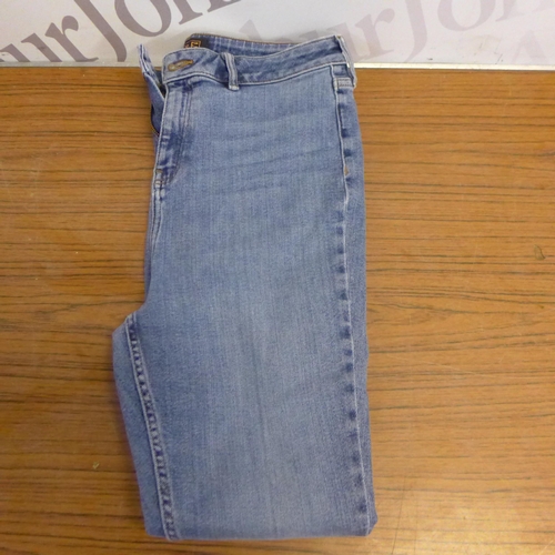 5254 - Approximately 25 pairs of assorted denim jeans in various styles, colours and sizes