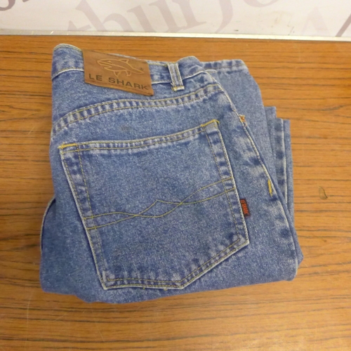 5255 - Approximately 25 pairs of assorted denim jeans in various styles, colours and sizes