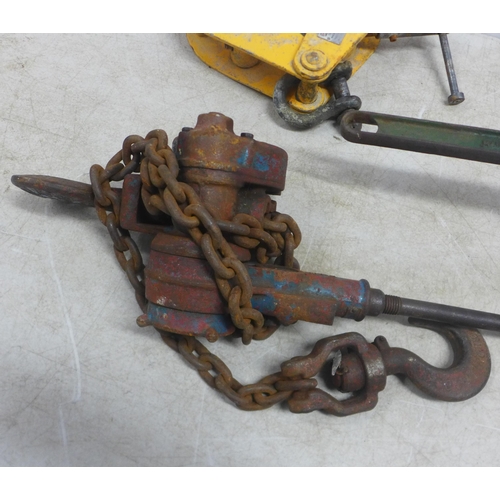 5092 - A vintage Rotolift lifting winch, a vintage Yale lifting winch and a Raptor beam clamp