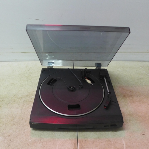 5108 - A Sony PS-4X52P servo controlled turntable record player