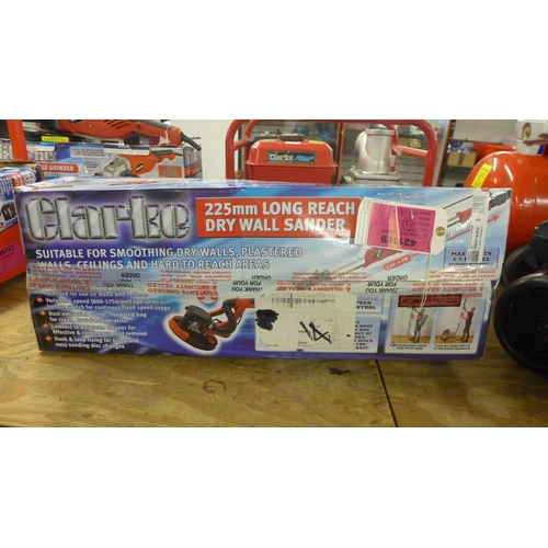 5286 - A quantity of Clarke items including a Clarke DWS225LR, 110V, 225mm long reach dry wall sander, a Cl... 