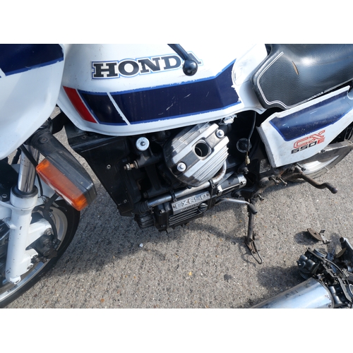 402 - A 1986 Honda CX650E Motorcycle. A rare 1980s classic bike for restoration or spares. Only around 500... 