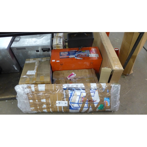 5326 - A quantity of Clarke items including 2 Clarke Strong-Arm CS10 BRK, 10 tonne fast action body repair ... 