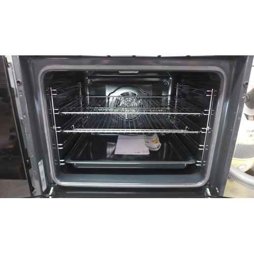 5136 - An AEG multi function model BEB335061B integrated oven