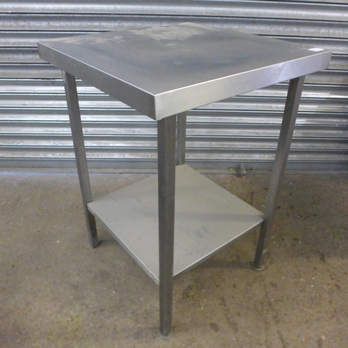 5187 - A 60cmx60cm stainless steel preparation table