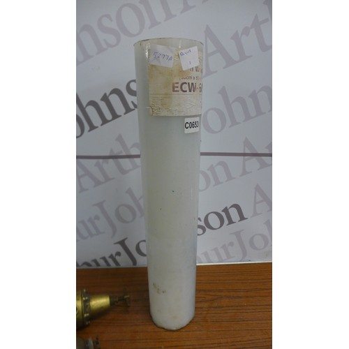 5278A - A roll 60cm x 50m ECW-60 cash wrap and a box of Air Line filter/regulators