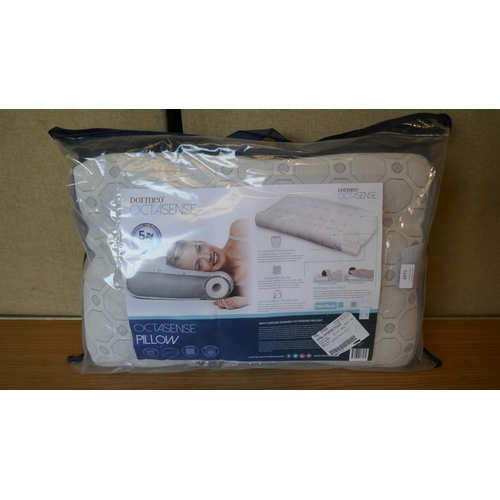 Dormeo Octasense Pillow 335 284 This lot is subject to Vat